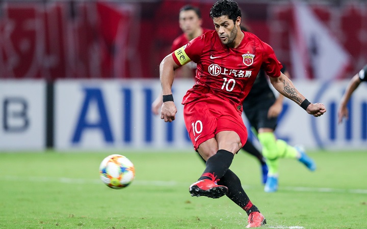 瓦伦西亚迎亚冠关键赛，国际比赛日造点机会，悬念犹存，临场指挥获称赞的简单介绍海星体育在线娱乐